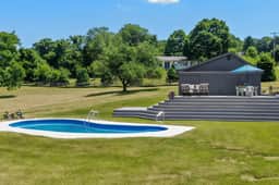 Pool Near Hudson & Catskills w/ Large Yard