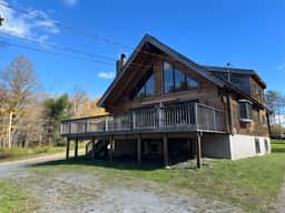 Jumbo Log Cabin Near Town & Mtn