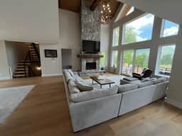 Brand New Mountain View House