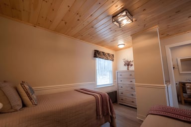 Bedroom 15