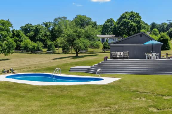 Pool Near Hudson & Catskills w/ Large Yard