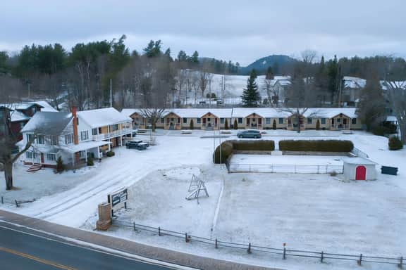 Entire Hotel | 50 People | Snowshoe Lodge