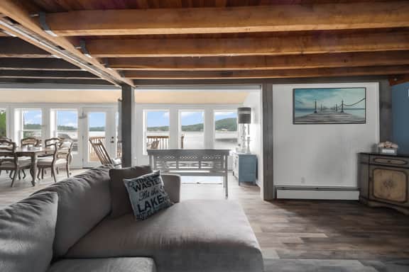 Lake Front House with Rustic and Charming Feel