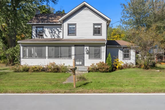 Charming Copake Falls House
